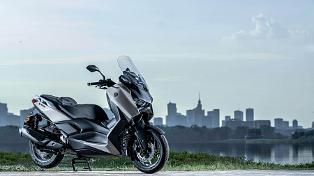 Мотоцикл Yamaha XMAX 300 Tech Max Heat